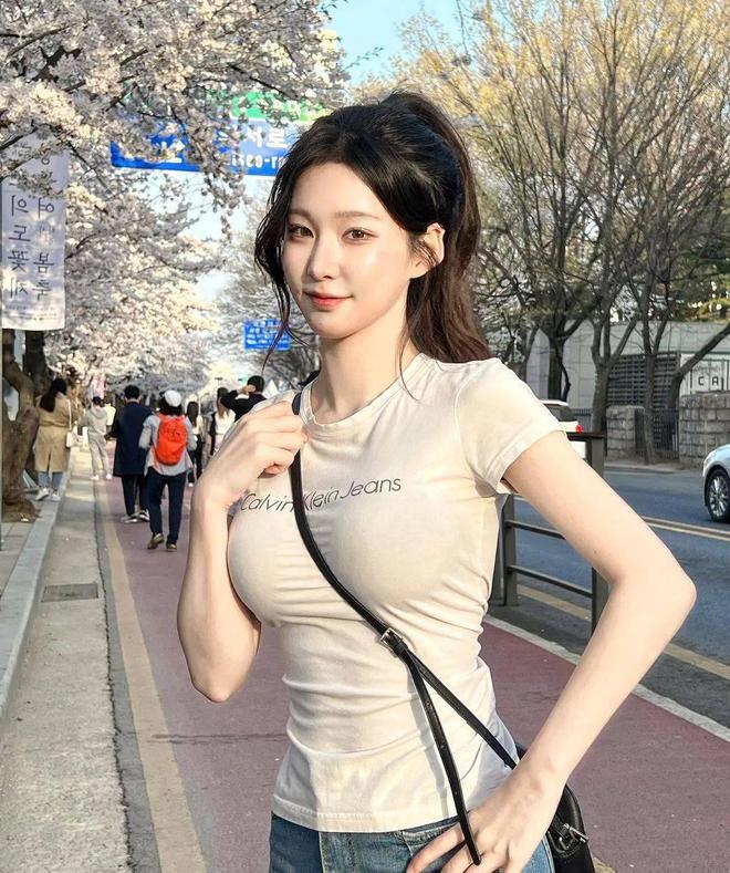 特！细枝硕果身材无敌了凯发赛事合作韩国极品模(图10)